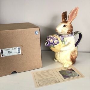 New Longaberger 2006 Bunny Teapot